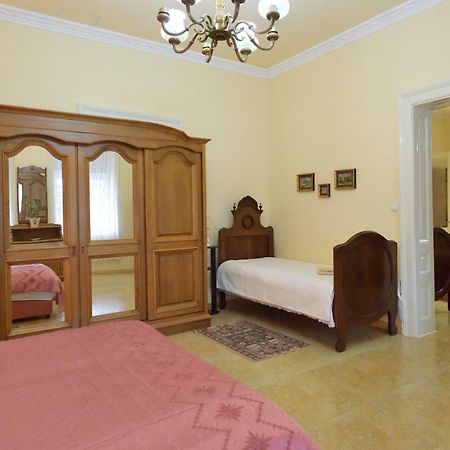 Apartman Vila Milica Kikinda Extérieur photo