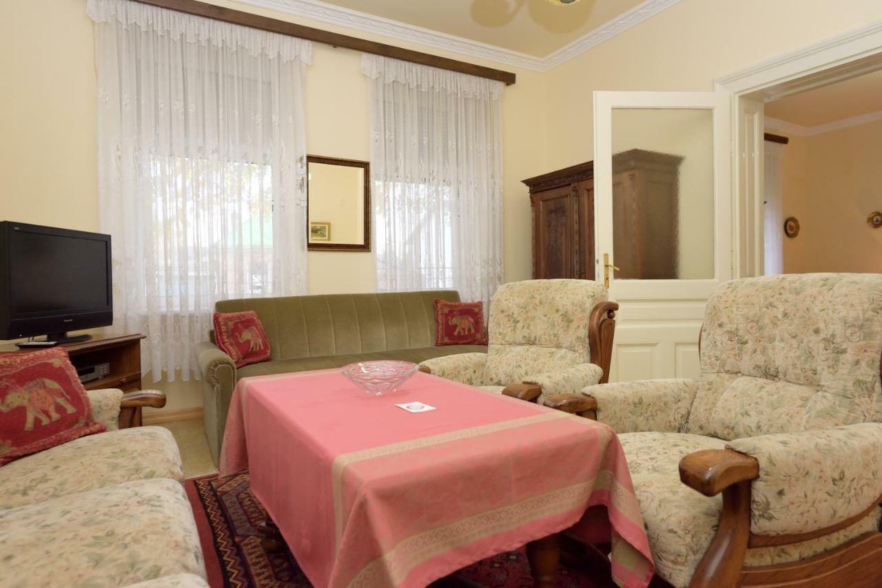 Apartman Vila Milica Kikinda Extérieur photo